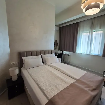 Hotel Mb 3*
