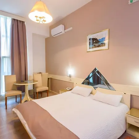 Mb Hotel
