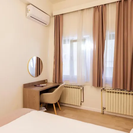 Hotel Mb